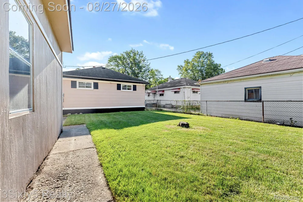3518 12th Street Wyandotte City, MI 48192