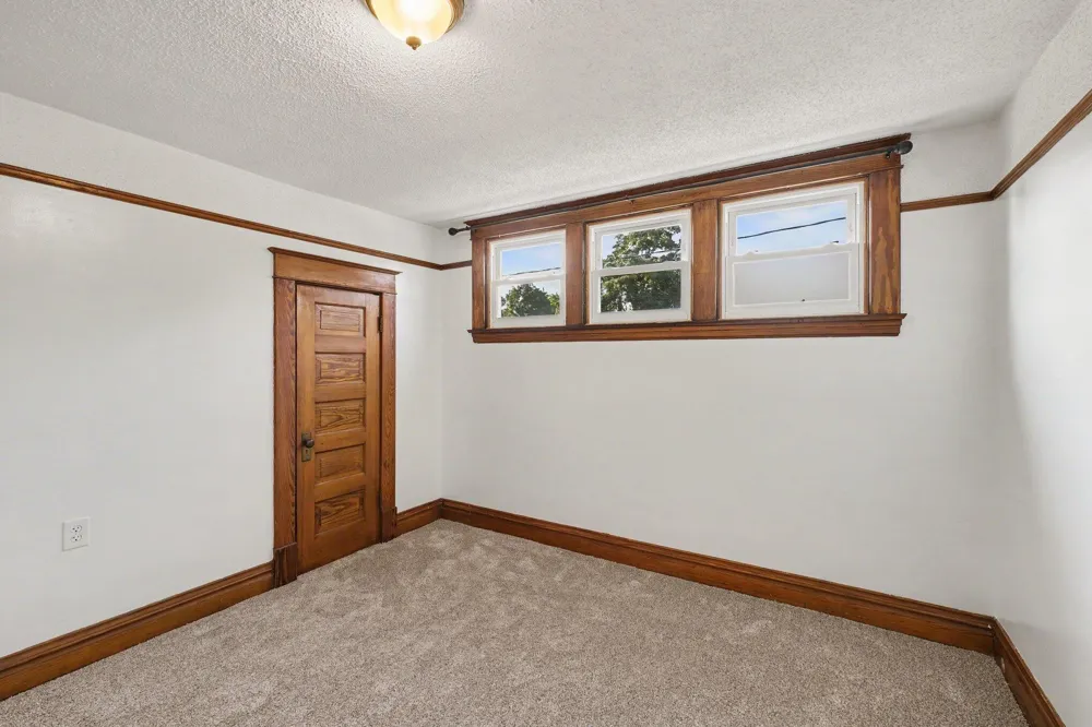 641 Lincoln Avenue NW Grand Rapids City, MI 49504