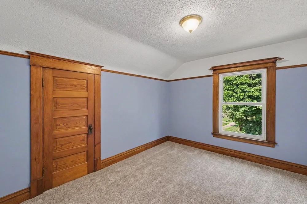 641 Lincoln Avenue NW Grand Rapids City, MI 49504