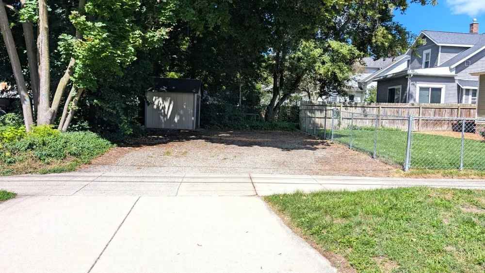 641 Lincoln Avenue NW Grand Rapids City, MI 49504