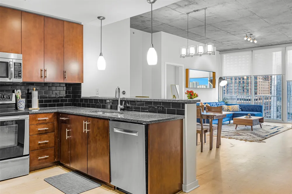 360 Nueces Street #1105 Austin, TX 78701