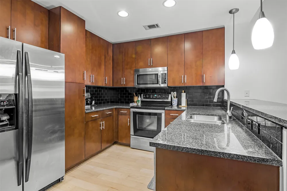 360 Nueces Street #1105 Austin, TX 78701