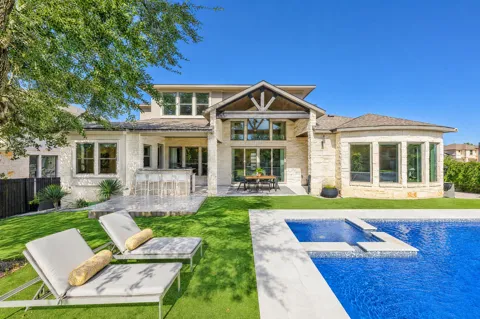 12801 Veronese Drive