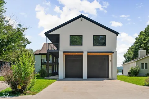 7800 Lakewood Drive
