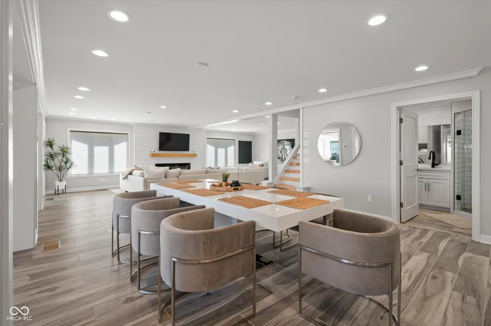 7800 Lakewood Drive Unionville, IN 47468