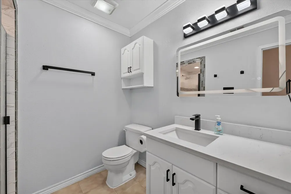 7510 Holly Hill Drive #124 Dallas, TX 75231