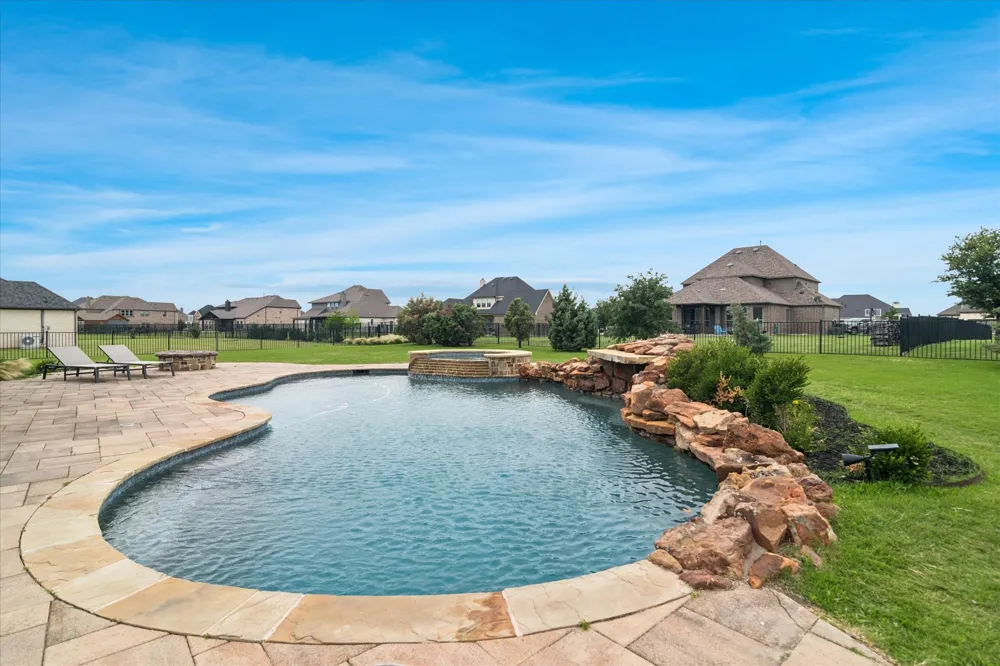 1113 Indigo Creek Way Gunter, TX 75058