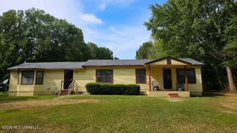 66 Fredonia Road