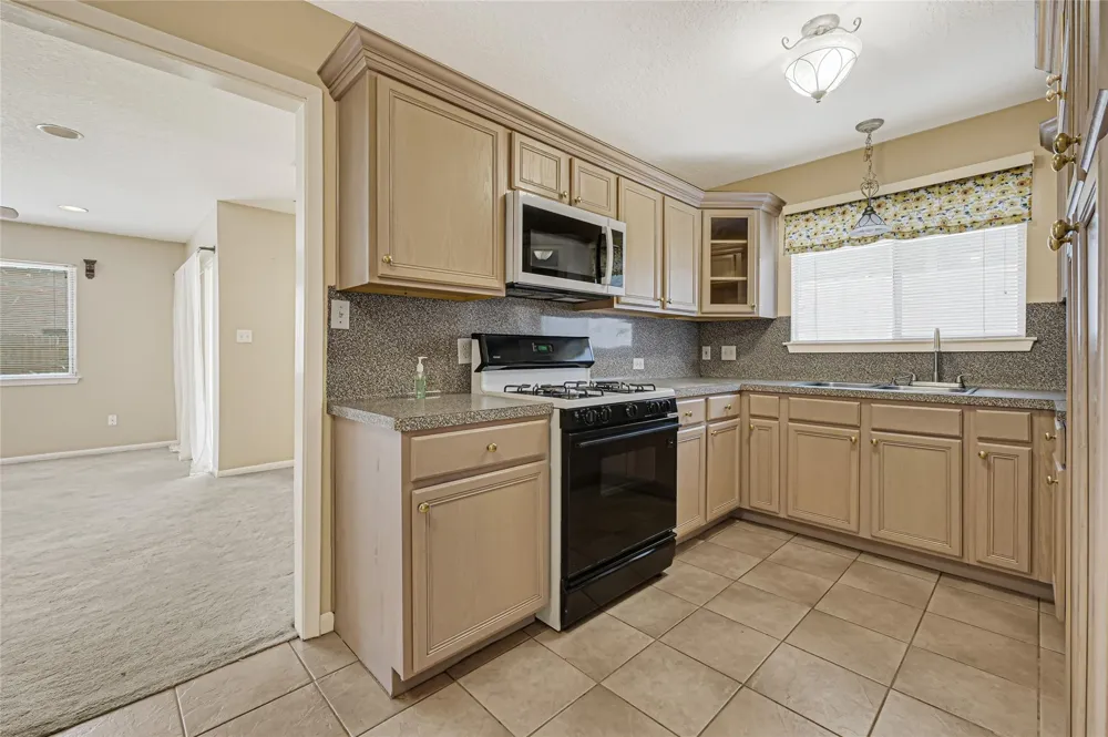 3816 Newton Drive Pasadena, TX 77503