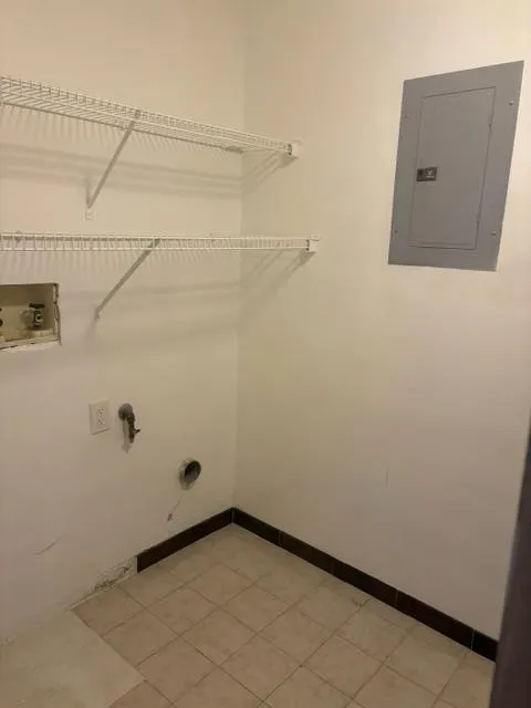 260 BROADWAY Bayonne, NJ 07002