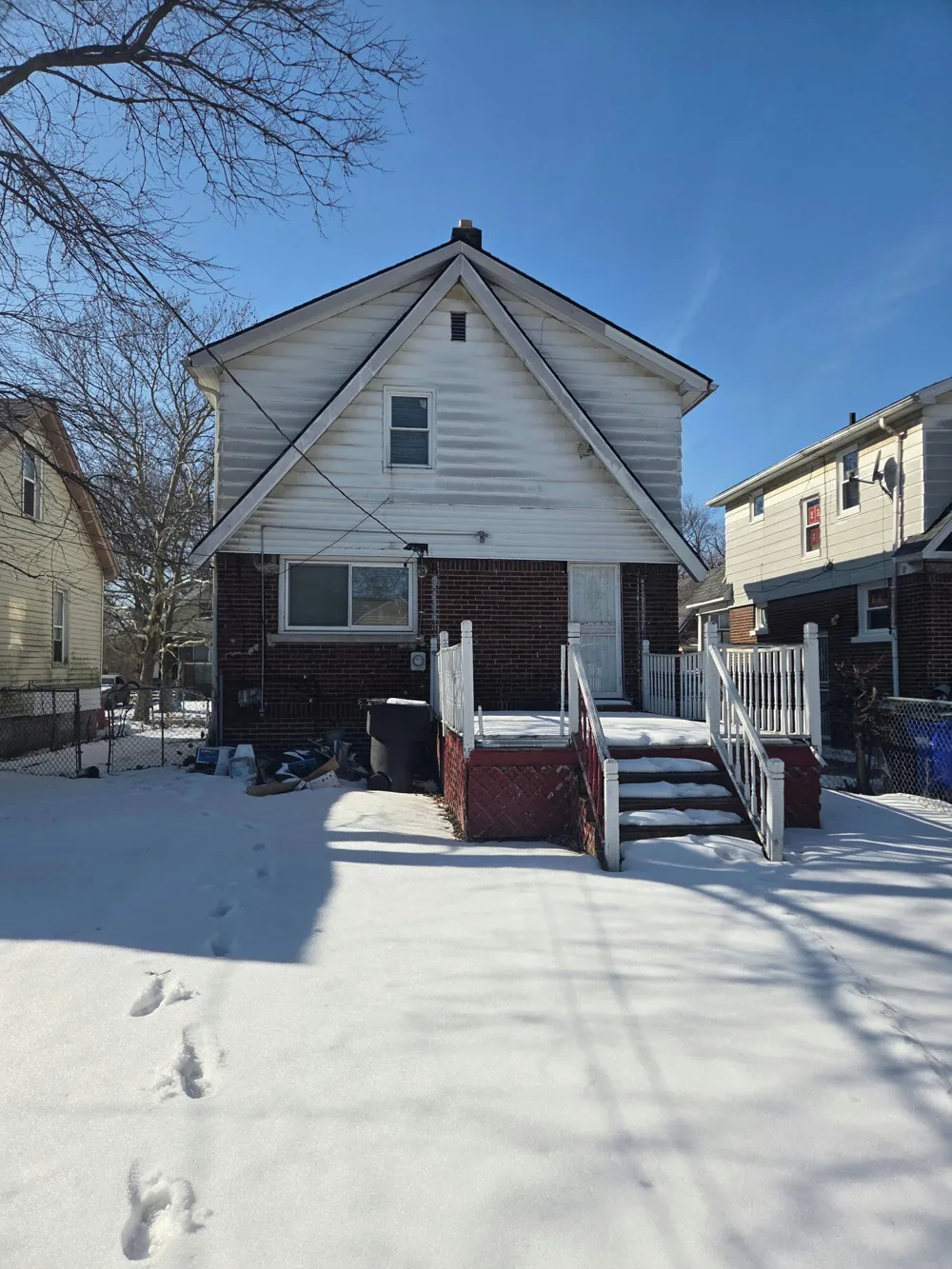 9124 Manor Detroit, MI 48204
