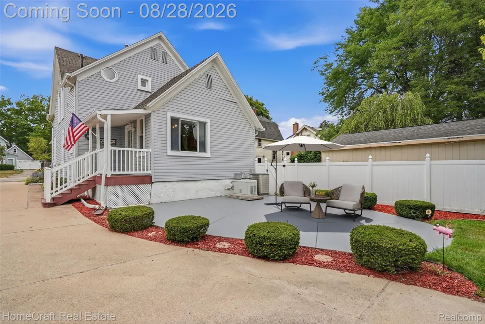 188 MILL STREET Plymouth City, MI 48170