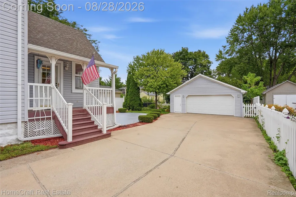 188 MILL STREET Plymouth City, MI 48170