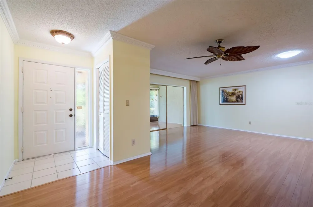 1245 SUTHERLAND COURT #1452 Dunedin, FL 34698