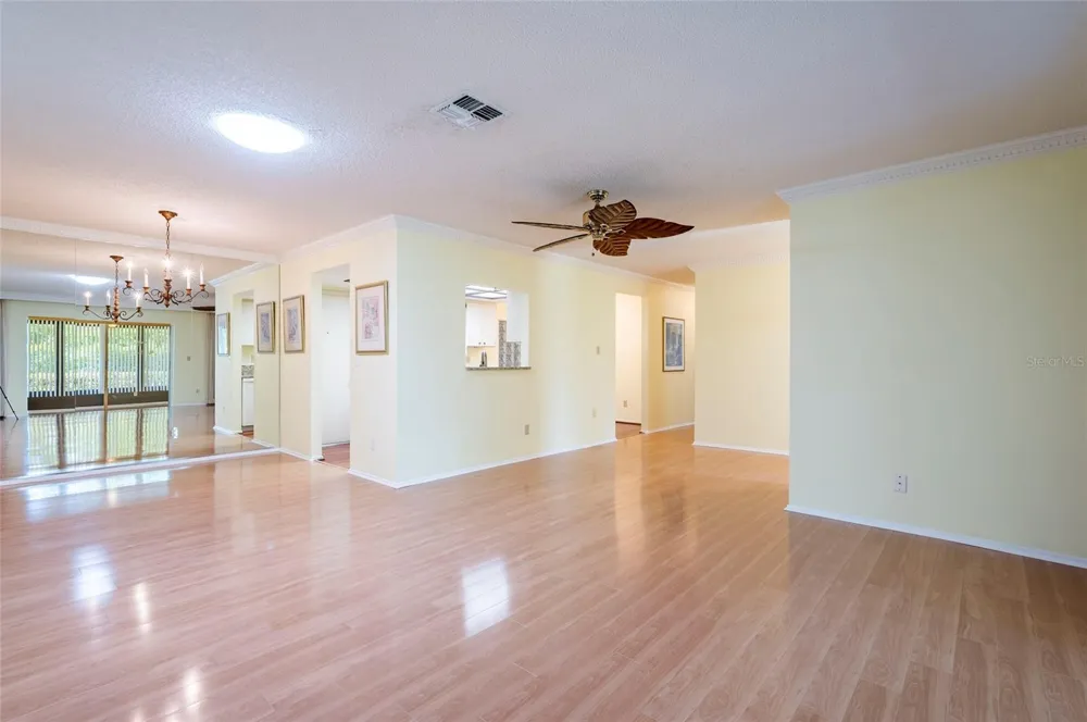 1245 SUTHERLAND COURT #1452 Dunedin, FL 34698