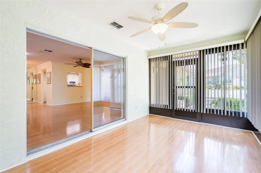 1245 SUTHERLAND COURT #1452 Dunedin, FL 34698