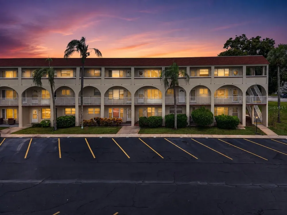 2433 BRAZILIA DRIVE #49 Clearwater, FL 33763