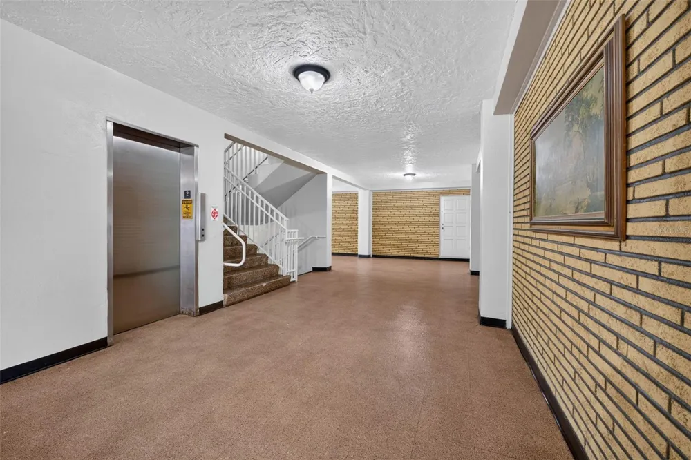 2433 BRAZILIA DRIVE #49 Clearwater, FL 33763