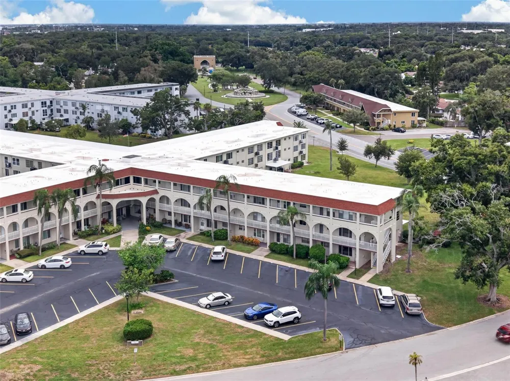 2433 BRAZILIA DRIVE #49 Clearwater, FL 33763