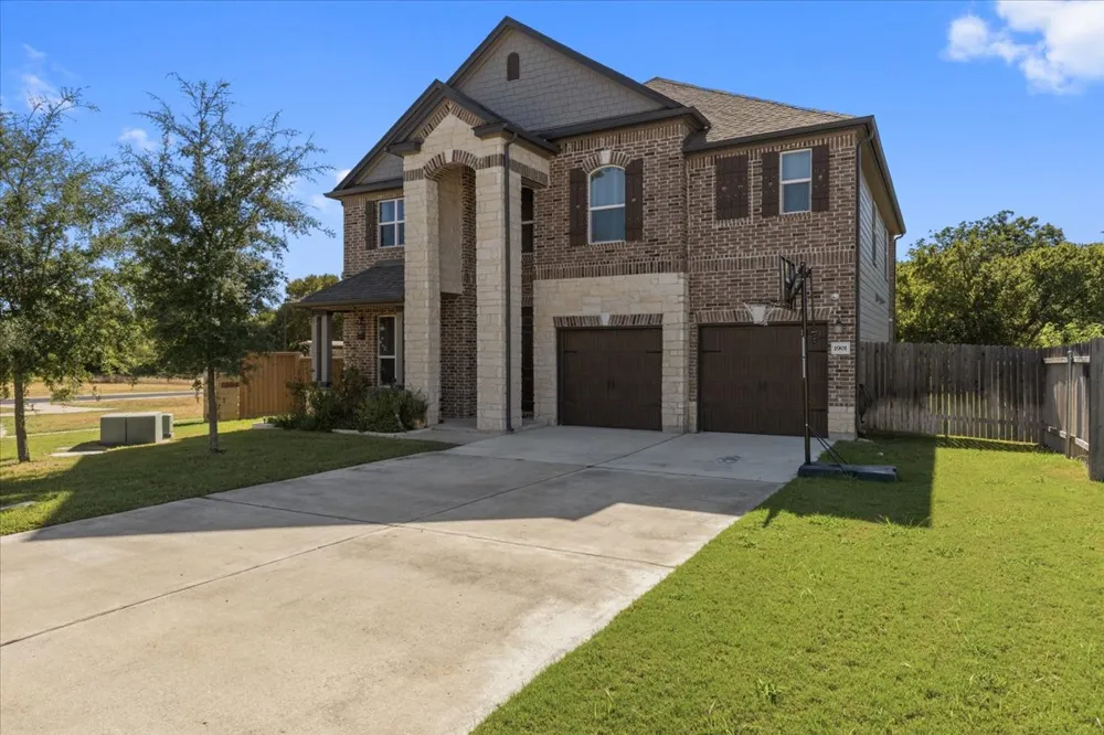 1901 Dragonfly Lp Bastrop, TX 78602