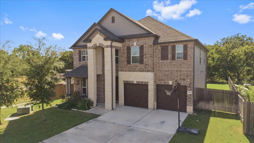 1901 Dragonfly Lp Bastrop, TX 78602