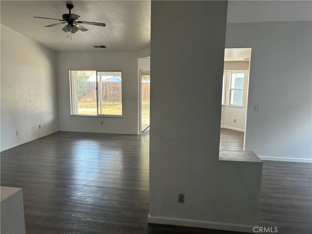 1921 Fultz Court Merced, CA 95341