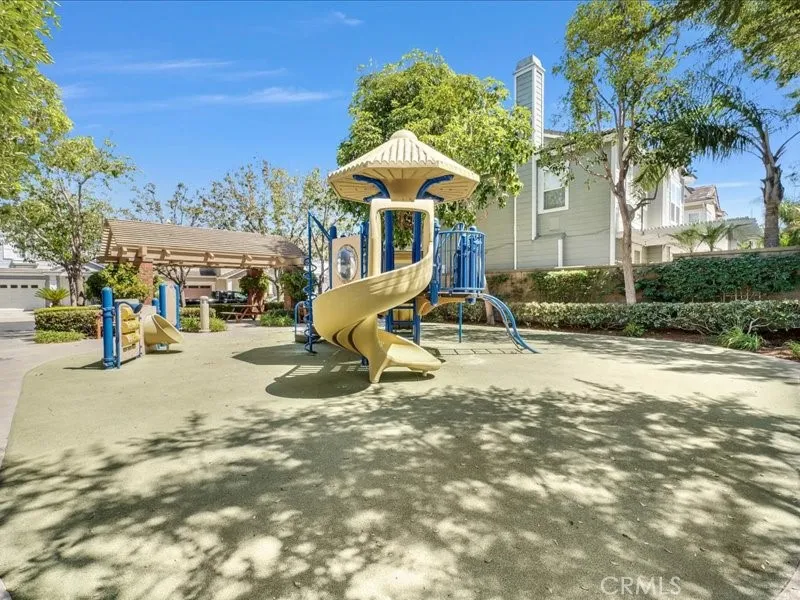 8045 Zuma Huntington Beach, CA 92646