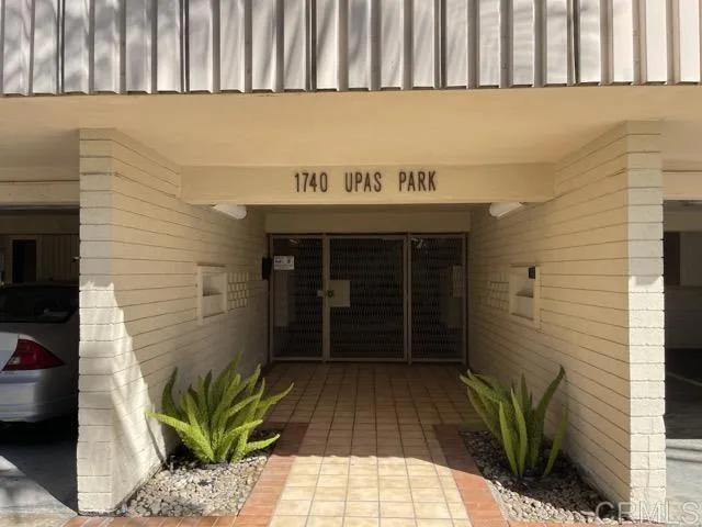 1740 Upas Street #22 San Diego, CA 92103