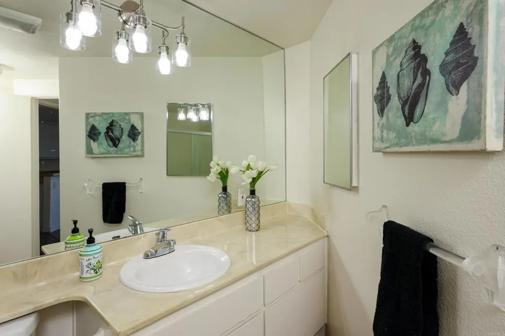 1740 Upas Street #22 San Diego, CA 92103