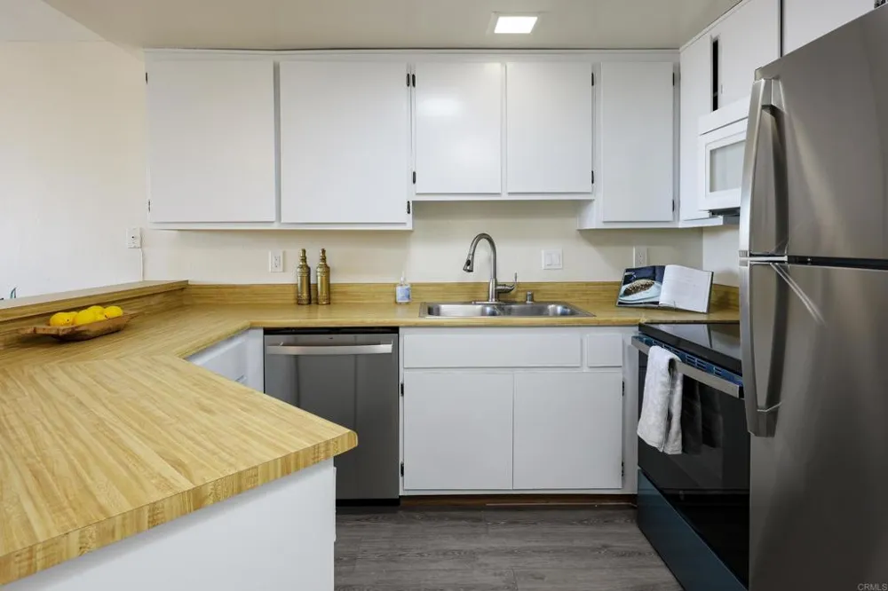 1740 Upas Street #22 San Diego, CA 92103