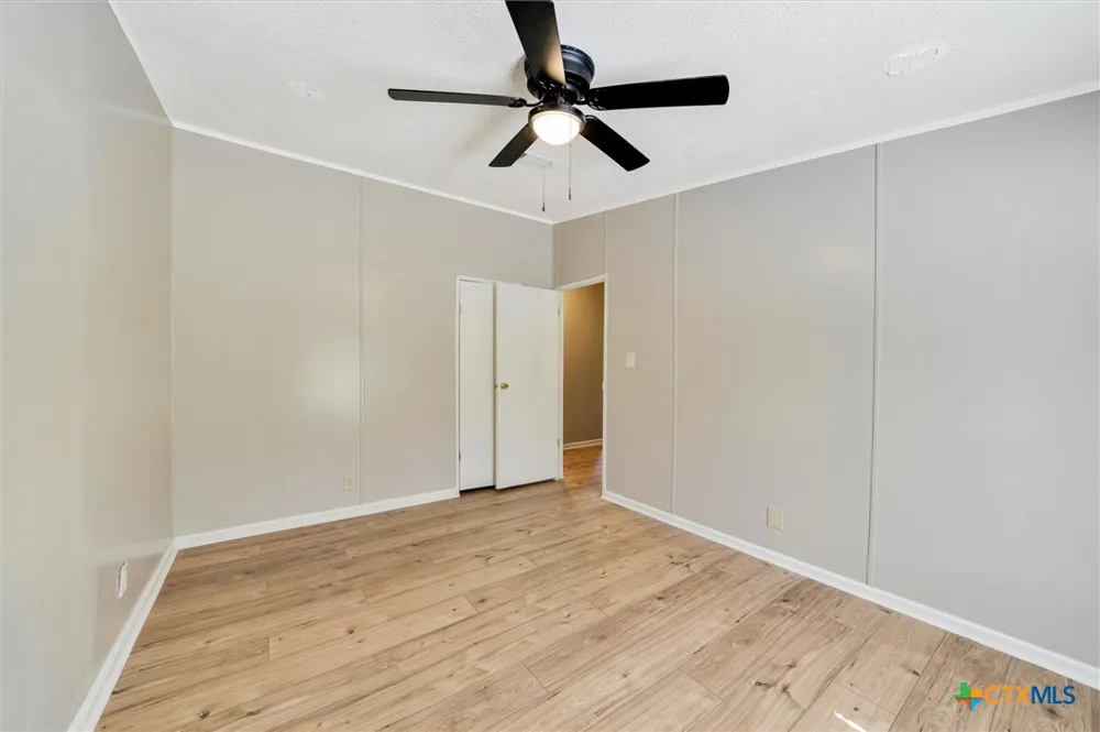 345 Fm 671 Lockhart, TX 78644
