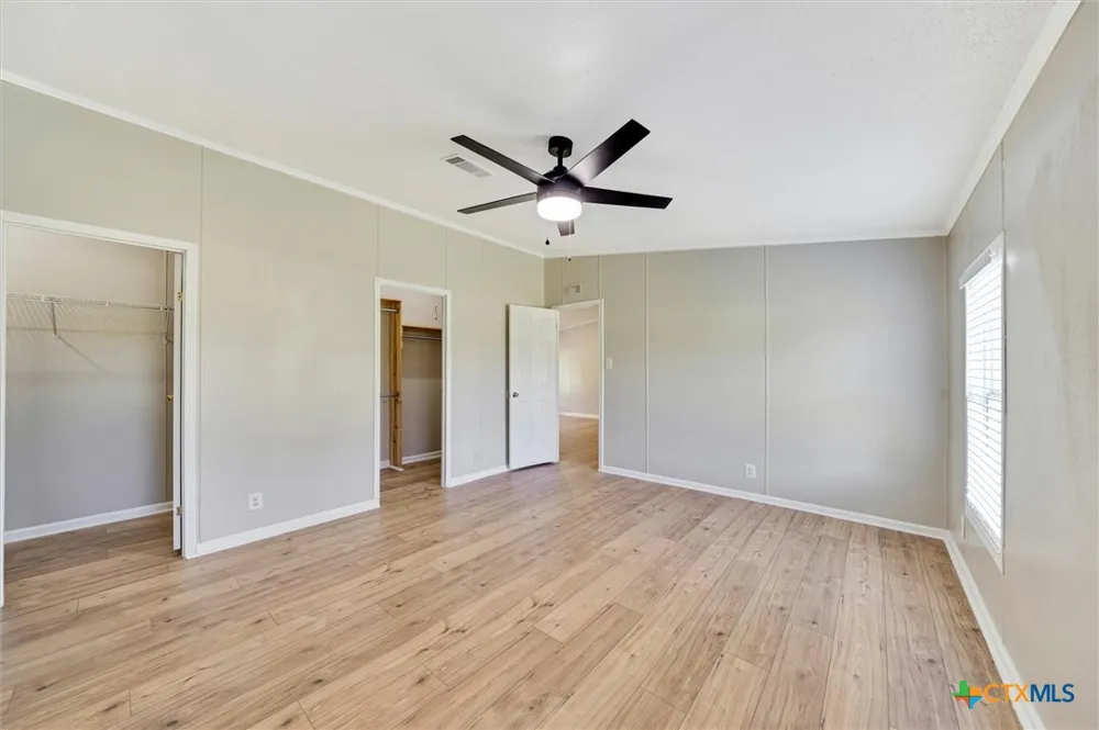 345 Fm 671 Lockhart, TX 78644