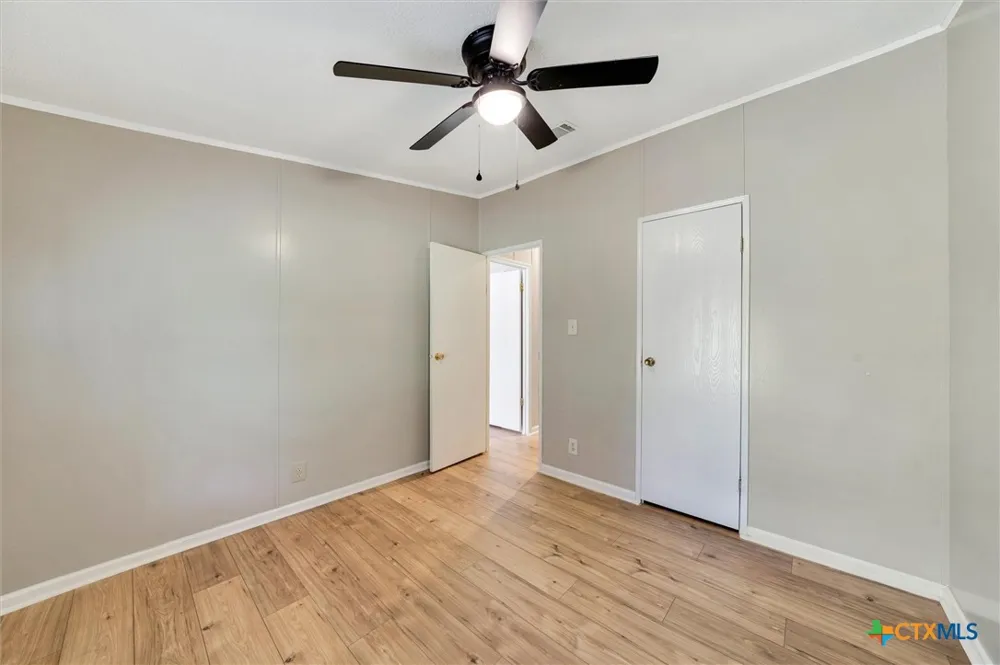 345 Fm 671 Lockhart, TX 78644