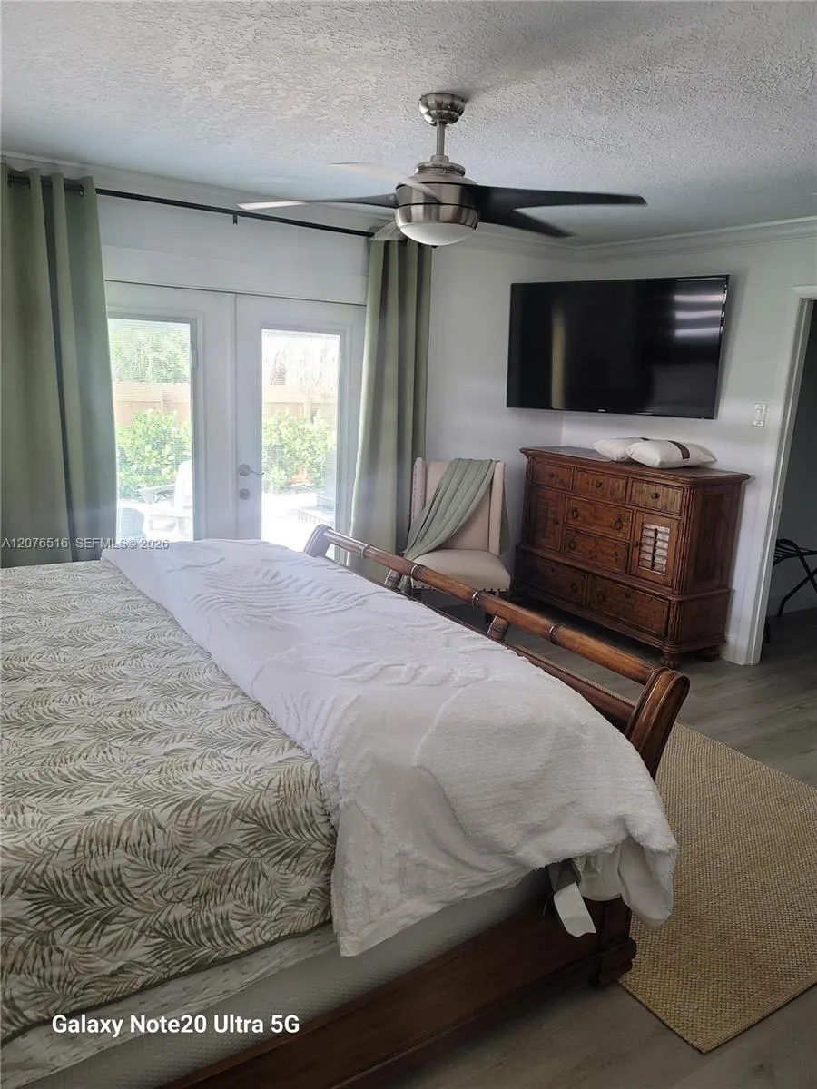 2011 Edwin Ave #1 Fort Pierce, FL 34946