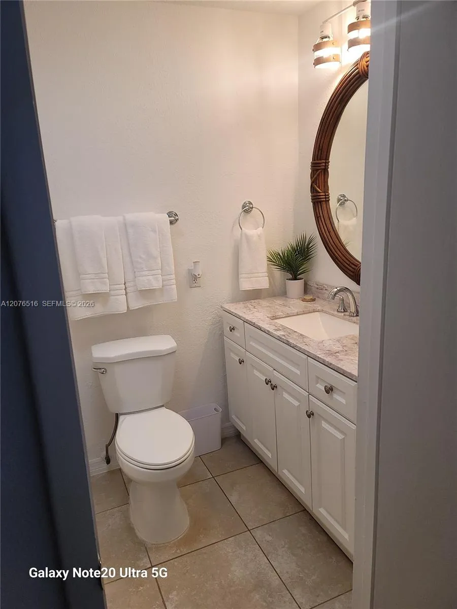 2011 Edwin Ave #1 Fort Pierce, FL 34946