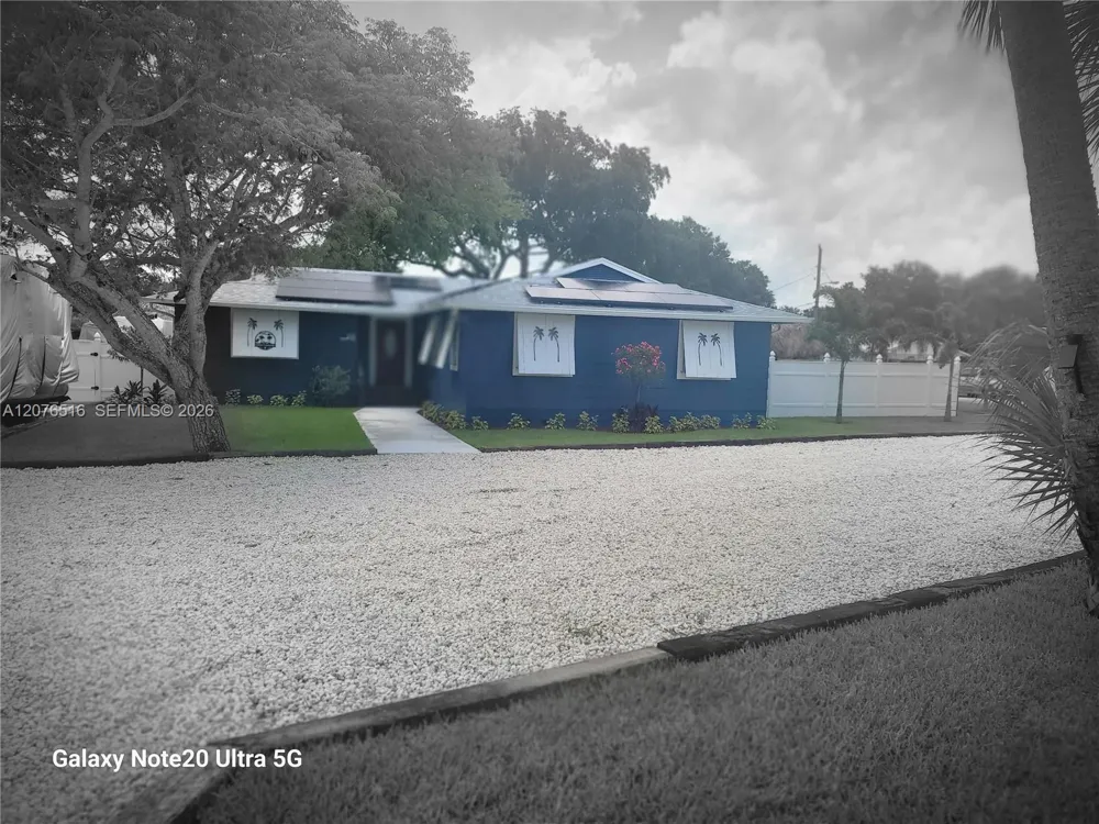 2011 Edwin Ave #1 Fort Pierce, FL 34946