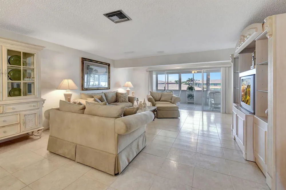 1670 NW 18TH AVENUE #202 Delray Beach, FL 33445