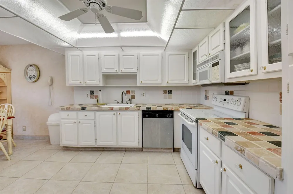 1670 NW 18TH AVENUE #202 Delray Beach, FL 33445