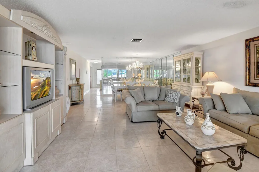 1670 NW 18TH AVENUE #202 Delray Beach, FL 33445