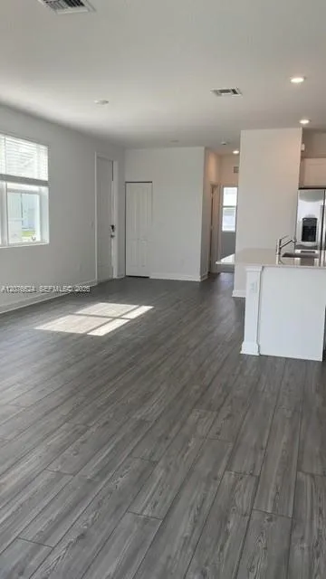871 SE Grovebush Ln Port St. Lucie, FL 34984