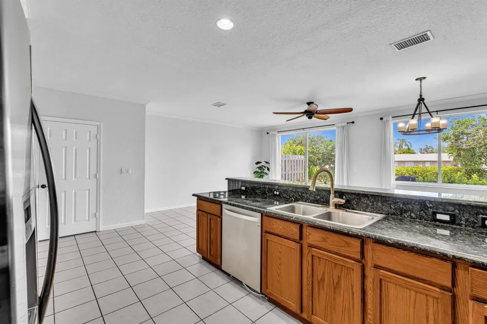 3028 EVERGREEN CIRCLE Boynton Beach, FL 33426