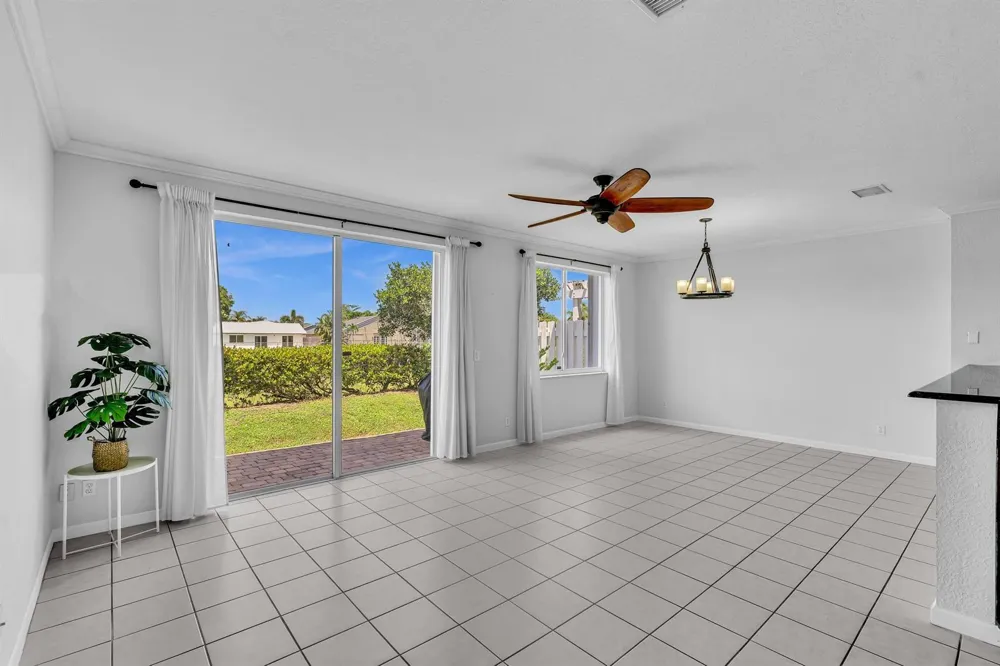 3028 EVERGREEN CIRCLE Boynton Beach, FL 33426