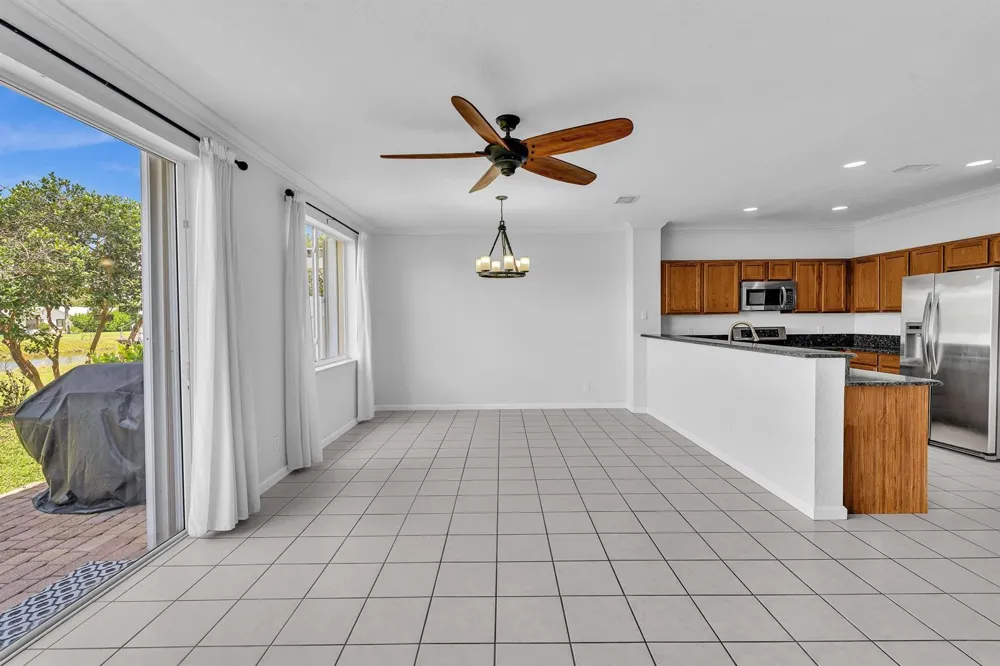 3028 EVERGREEN CIRCLE Boynton Beach, FL 33426