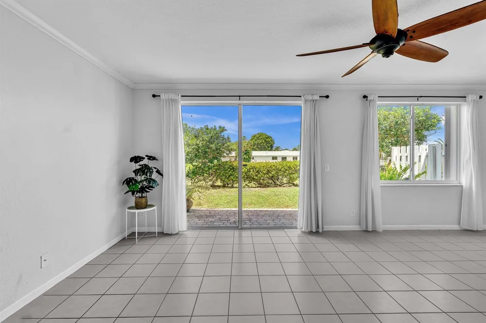 3028 EVERGREEN CIRCLE Boynton Beach, FL 33426