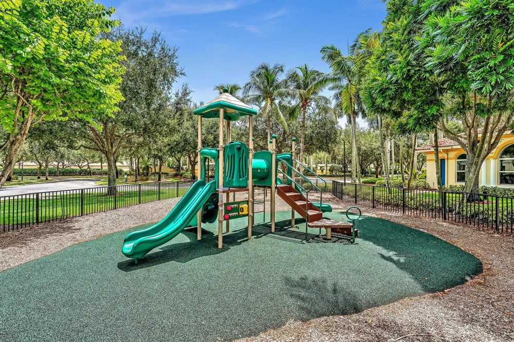 3028 EVERGREEN CIRCLE Boynton Beach, FL 33426