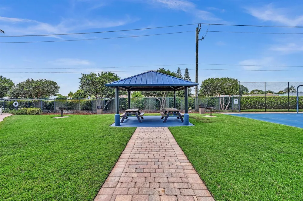 3028 EVERGREEN CIRCLE Boynton Beach, FL 33426