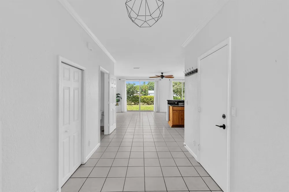 3028 EVERGREEN CIRCLE Boynton Beach, FL 33426