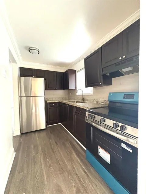 5901 NW 17TH PLACE #204