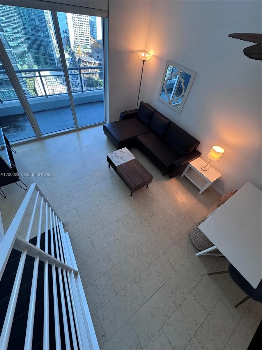 60 SW 13th St #2202 Miami, FL 33130
