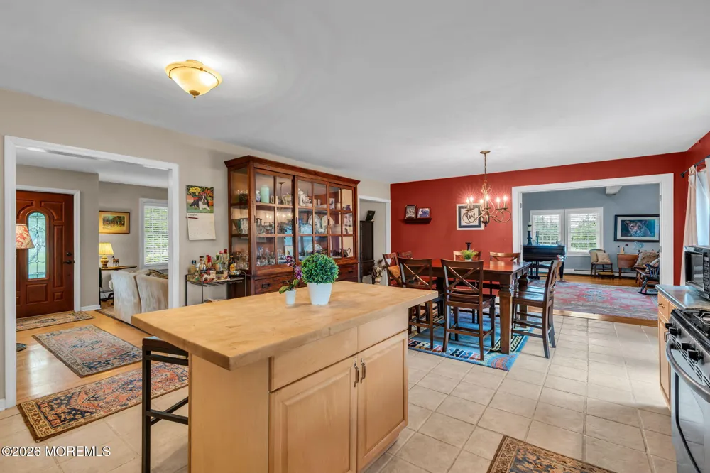 28 Wygant Road Cream Ridge, NJ 08514